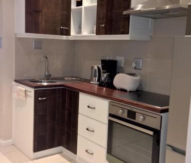 Claremont House | Wild Olive Guest House & Villa