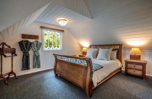 Olinda House | Wild Orchid Olinda Private Luxury Cottage