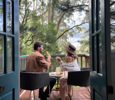 Olinda House | Wild Orchid Olinda Private Luxury Cottage