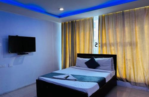 Hyderabad Hotel | Wild Wings Hotel