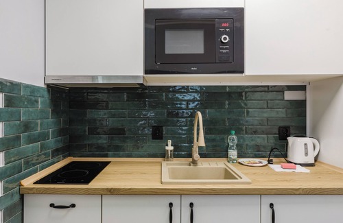 Wilda Apartment | Wilda Chic Grey Apartment