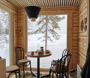 Rovaniemi House | Wilderness Cabin Onnela with sauna