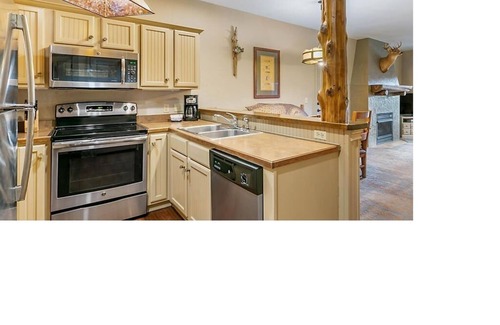 Big Cedars Cabin | Wilderness Club at Big Cedar - 1 bedroom - 900 sq.ft. - Full Kitchen
