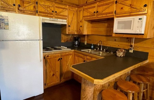 Octavia Cabin | Wilderness Lake Cabin