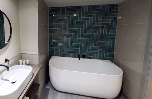 Ault Hucknall Hotel | WILDES INNS