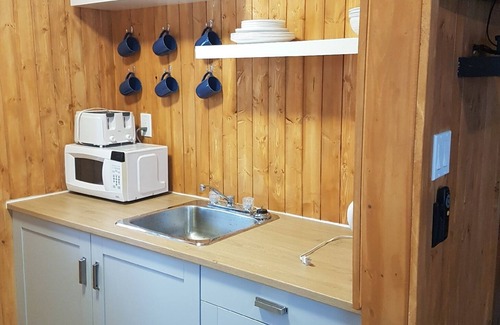 Otonabee-South Monaghan Cabin | Wildwood Cottages