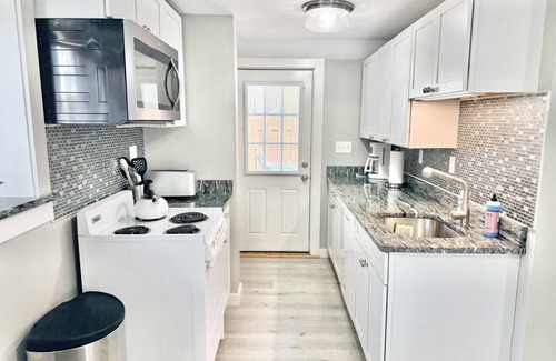 Hulls Cove House | Wildwood Cottage at Gallagher's Travels