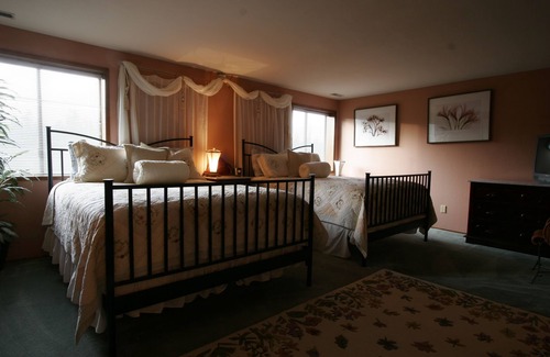 Oak Harbor Bed & Breakfast | Wildwood Farm B&B
