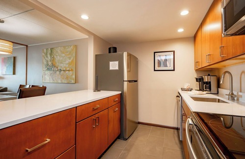 Mountainside Condo | Will O' The Wisp 101B: Lakefront condo, one bedroom, sleeps four!
