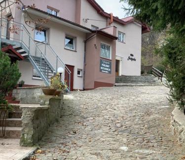Bystrzyca Gorna Bed & Breakfast | Willa Justynka