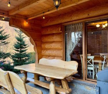 Tresna Villa | Willa nad Potokiem