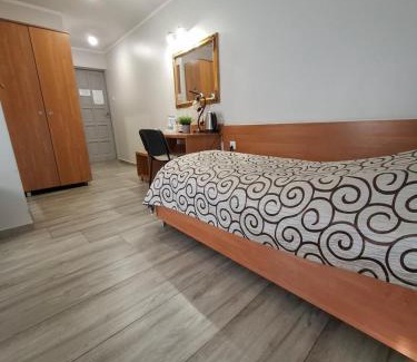 Ostrowiec Swietokrzyski House | Willa-Restauracja Victoria