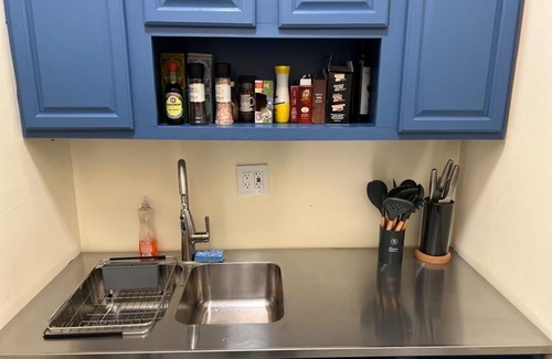Clinton Hill Apartment | Williamsburg Gem!nThe coziest place in williamsburgn