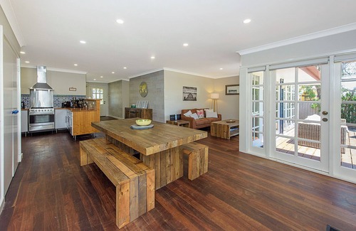 Geographe House | Willmott Beach House – Family-Friendly Escape