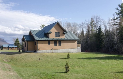 Orleans House | WilloVista Retreat at Lake Willoughby