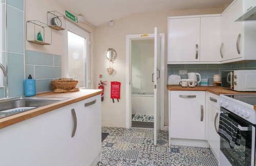 Haverigg Cottage | WILLOW COTTAGE, pet friendly, country holiday cottage in Haverigg