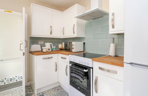 Haverigg Cottage | WILLOW COTTAGE, pet friendly, country holiday cottage in Haverigg