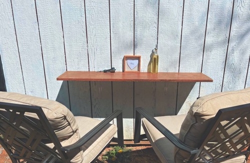 Salem Cottage | Willow Tree Cottage