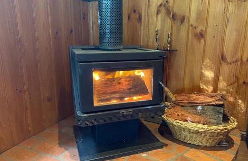 Macs Cove Apartment | Willowlake Cottages