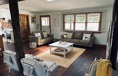 Wallerawang Other | Willowvale Estate : 5 Star Farmstay - Pet Friendly!