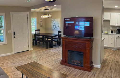 Loveland House | Wilson, Two Bedroom House in Historic Loveland