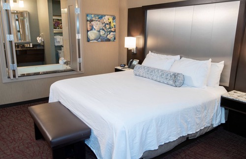 Cascade Resort | Win-River Resort & Casino