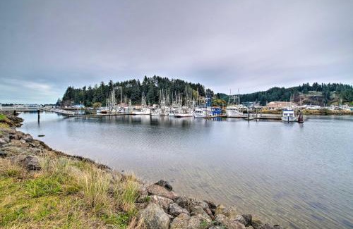 Winchester Bay Apartment | Winchester Bay Apt Near Dunes and State Parks!