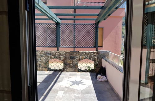 Cinque Terre Apartment | Wind Rose House - By the BEACH with AC & Parking