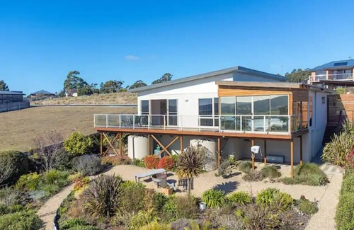St Helens Apartment | Windbourne House | The Ultimate Base
