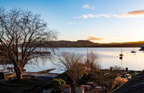 Waterhead Hotel | Windermere Rooms at The Wateredge Inn