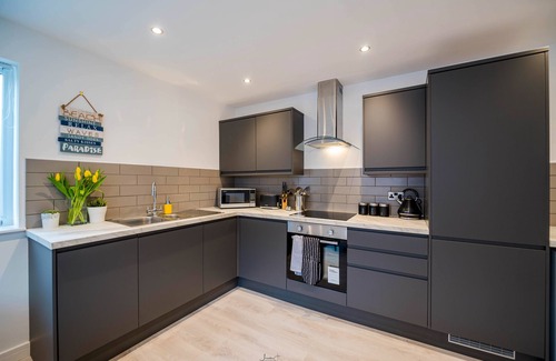 Lytham St. Anne's Apartment | Windmill House Apt 4 - Comfortable - Clean - Stylish
