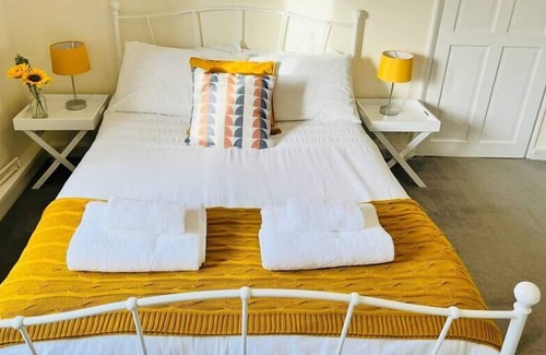 Yeadon House | Windmill Lodge at Leeds/Bradford Airport