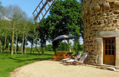 Gommenec'h House | Windmill Stay near Goelo Coast Beaches