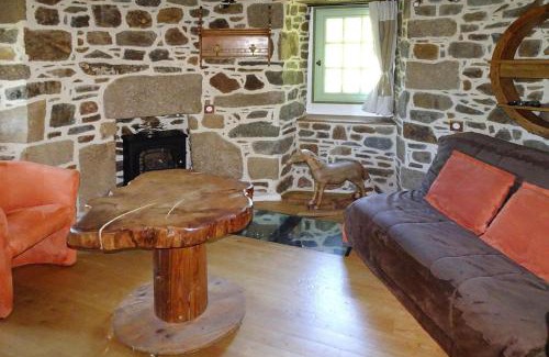 Gommenec'h House | Windmill Stay near Goelo Coast Beaches