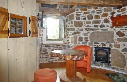 Gommenec'h House | Windmill Stay near Goelo Coast Beaches