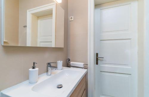 Gruz Apartment | windrose apartment