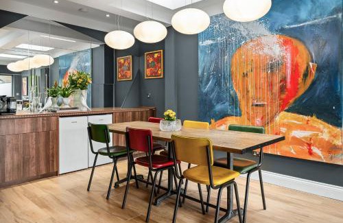 Windsor City Centre House | Windsorian Experience