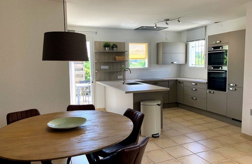 Felines-Minervois Villa | Wine Country Family Villa