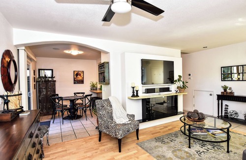 Rohnert Park Condo | Wine Country Townhouse with Golf Course View!