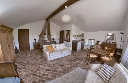 Vignale Monferrato Apartment | Winery Cascina Intersenga - "Mansarde Mezza Luna"