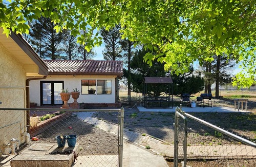 Deming House | Winery estate