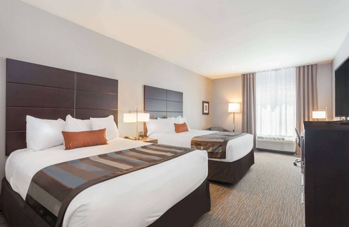 Altoona Hotel | Wingate by Wyndham Altoona Downtown/Medical Center