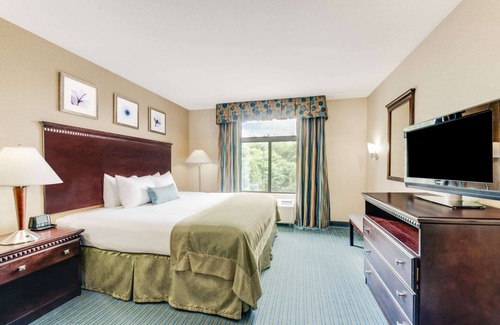 York Hotel | Wingate by Wyndham - York