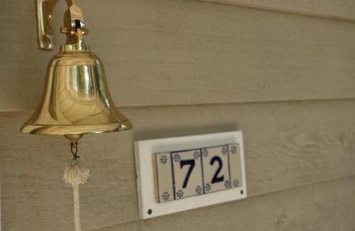 Palmwoods Bed & Breakfast | Winston Cottage