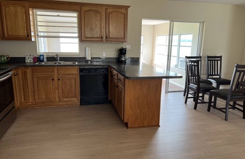 Florida South Atlantic Coast House | WINTER 24-25 NOW AVAILABLE ! Amazing Views, Great Fishing Lake and Pet Friendly!