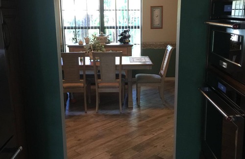 Jan Phyl Village House | Winter Haven, FL Pet Friendly Residential Retreat