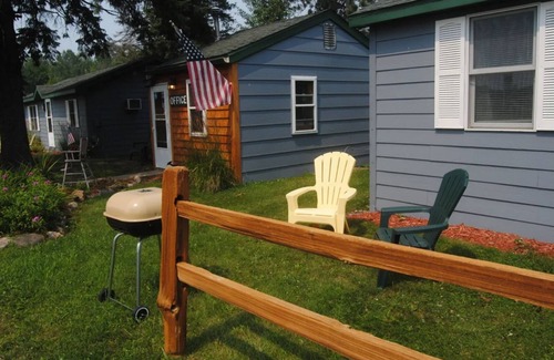 Winter Cottage | Winter Nights Cottages: Cottage 3 Winter, Wisconsin vacation rental.