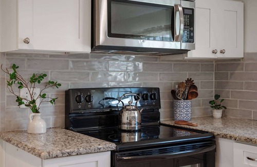 College Park House | Winter Park Gem, 2BR Near Parks, 3MI to Downtown