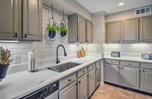 Nellysford Condo | Wintergreen Resort Condo: Walk to Ski Lift!