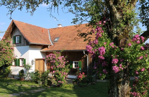 Harrachberg Other | Winzerhaus - ab 7 Nächte - Altes Gehöft am Lormanberg